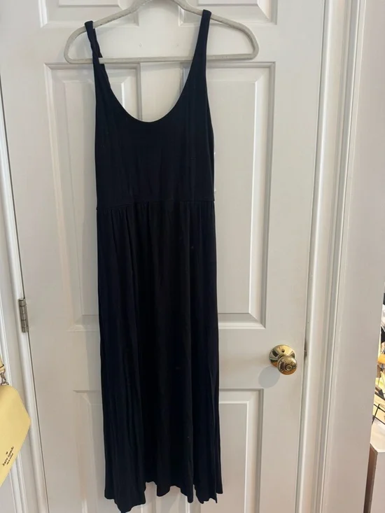 a new day Black Scoop Neck Sleeveless Midi Dress - Picture 1 of 3